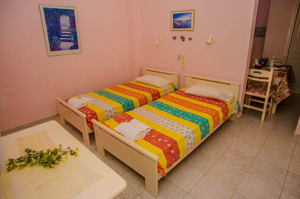 Aloni Studios & Apartments لاسي المظهر الخارجي الصورة